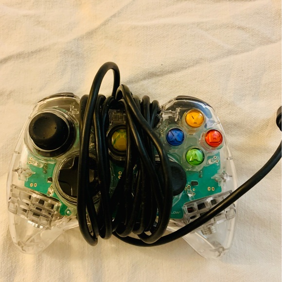 Xbox 360 Controller + Headset - Picture 4 of 6